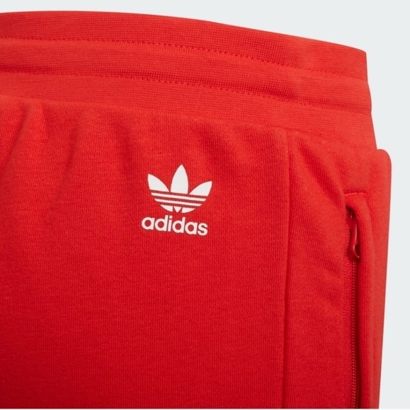 🆕️ Adidas Boys Terry Cotton Shorts Red he6834 - Picture 3 of 10